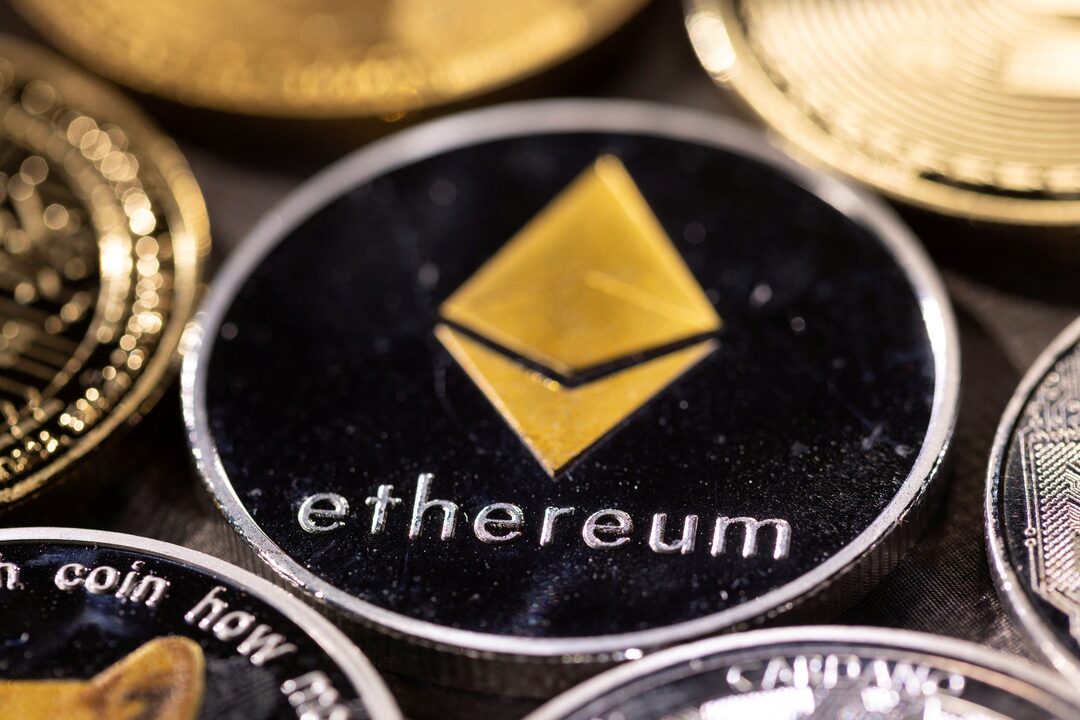 The 2026 Restaking Boom: How EigenLayer V2 and Liquid Restaking Tokens (LRTs) Are Redefining Ethereum Security